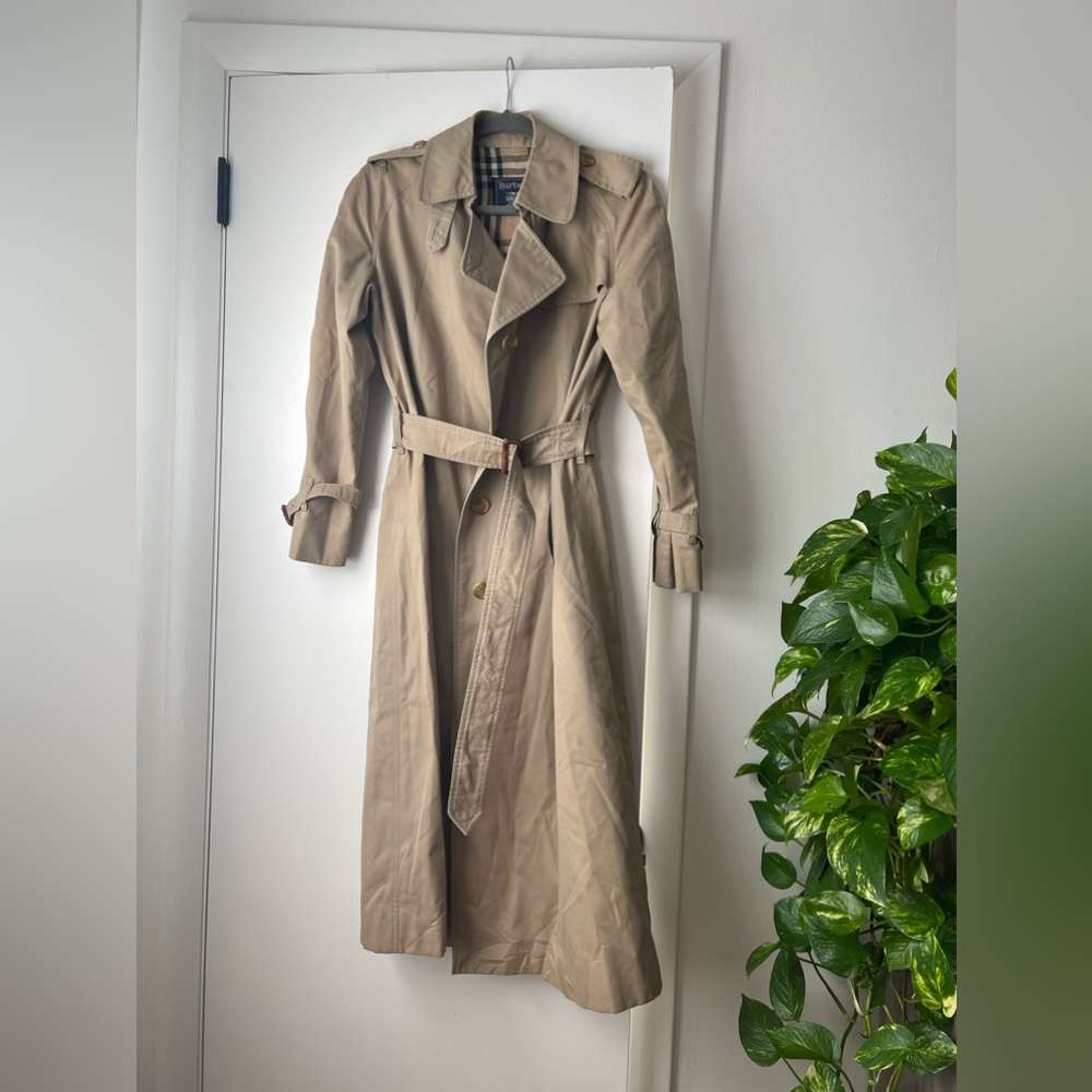 Burberry classic plaid long trench coat USA 8 - Picture 5 of 16